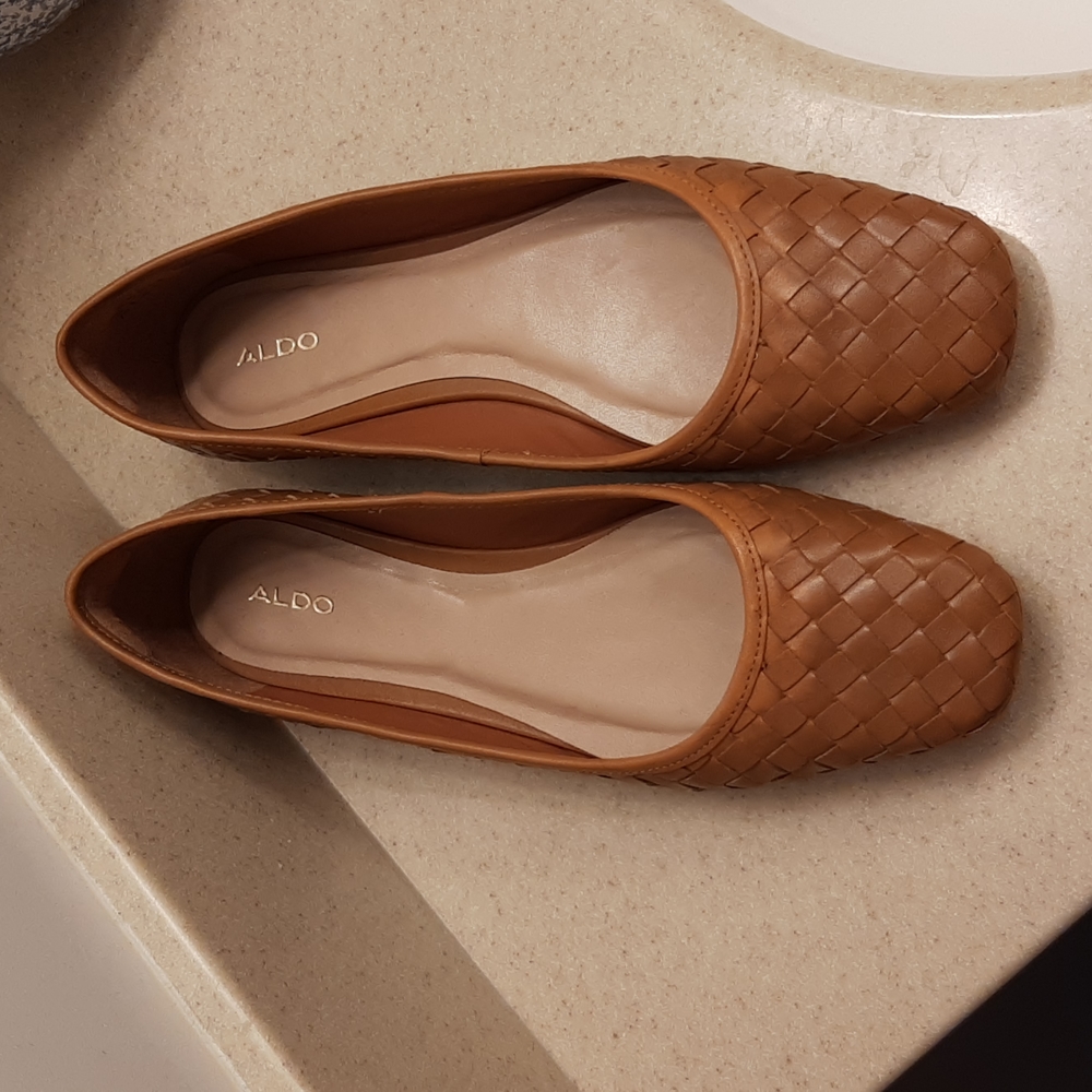Aldo Flats 7.5 - Picture 1 of 4